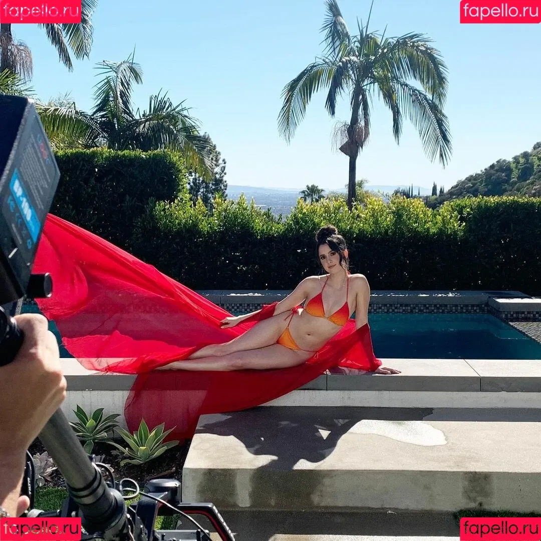 Laura Marano Onlyfans Photo Gallery 