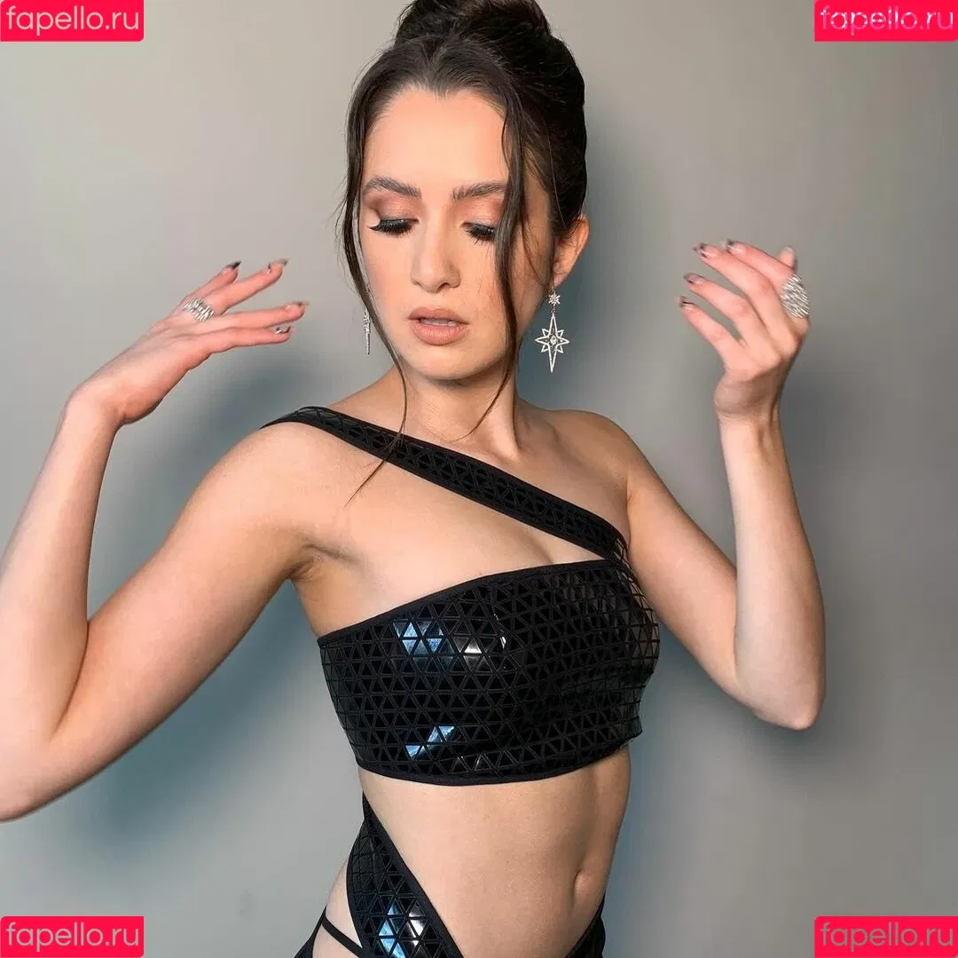 Laura Marano Onlyfans Photo Gallery 