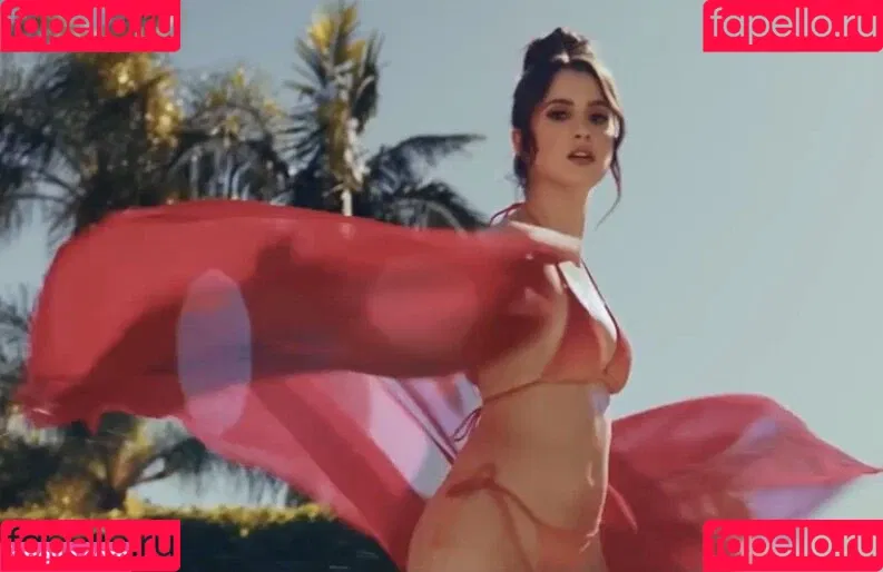 Laura Marano Onlyfans Photo Gallery 