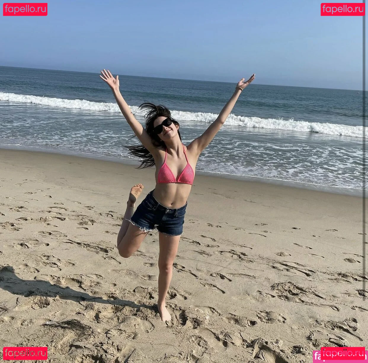 Laura Marano Onlyfans Photo Gallery 
