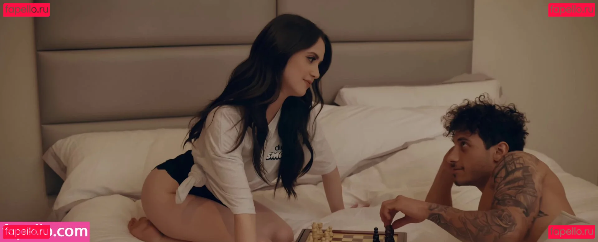 Laura Marano Onlyfans Photo Gallery 