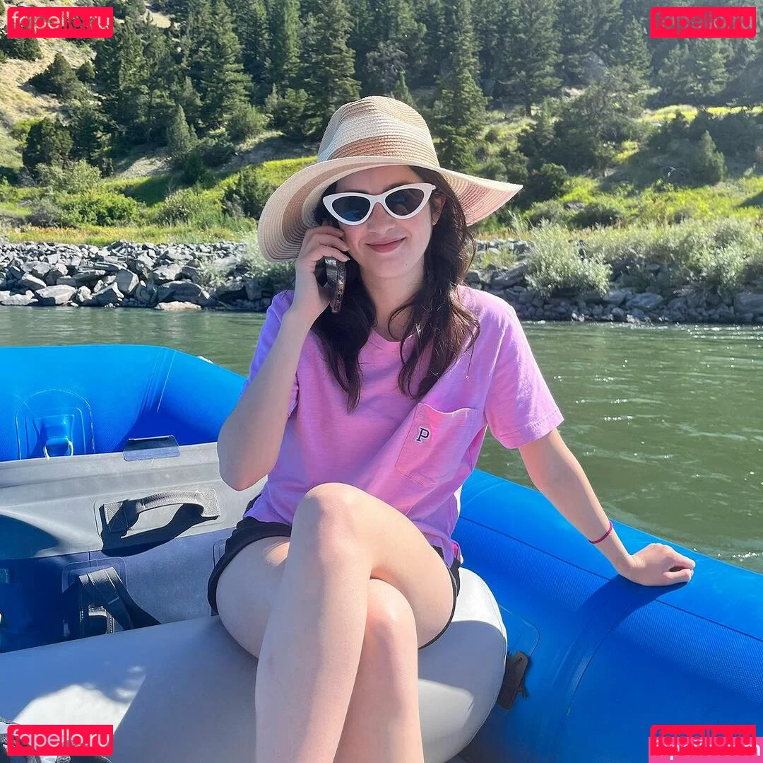 Laura Marano Onlyfans Photo Gallery 