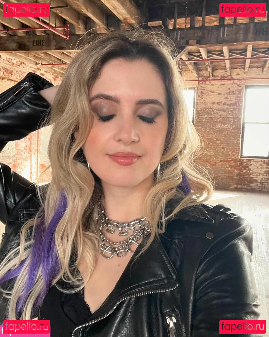 Laura Marano Onlyfans Photo Gallery 