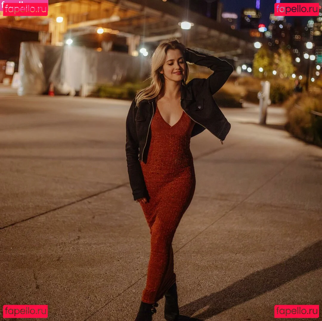 Laura Marano Onlyfans Photo Gallery 