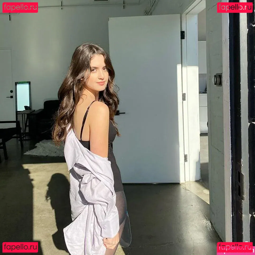 Laura Marano Onlyfans Photo Gallery 