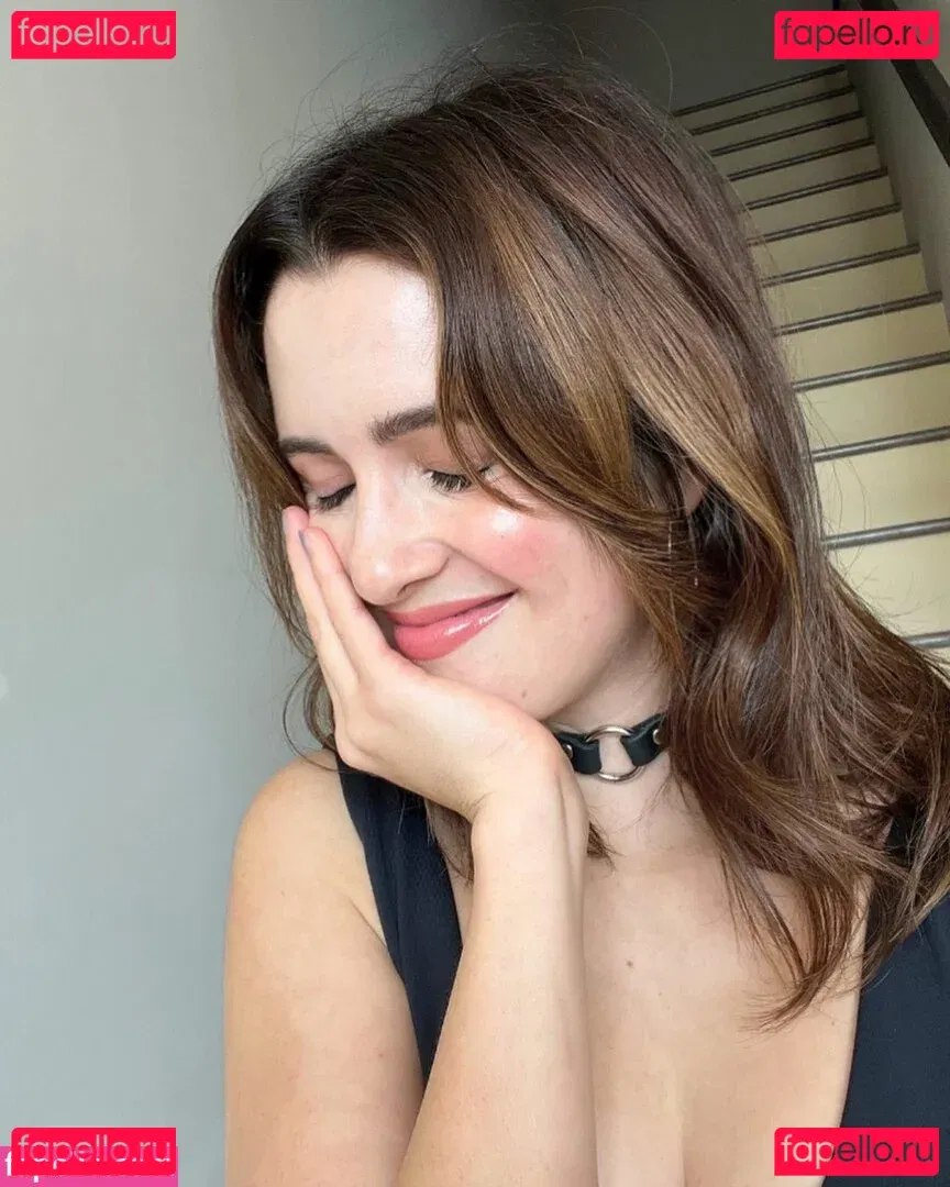 Laura Marano Onlyfans Photo Gallery 