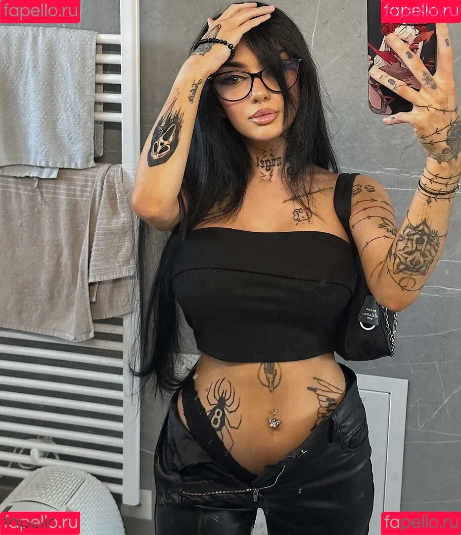 aesthymes Onlyfans Photo Gallery 
