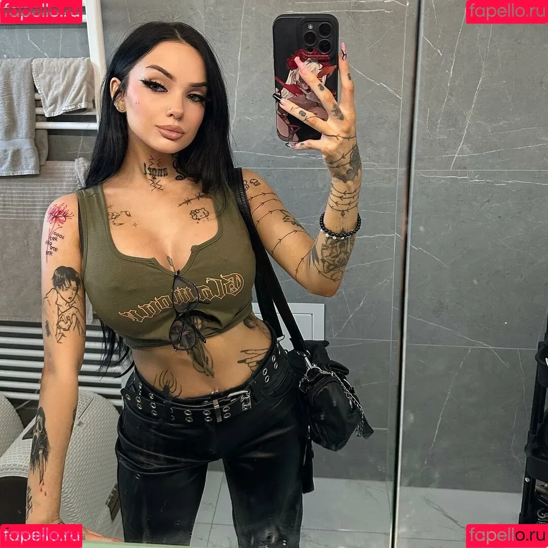 aesthymes Onlyfans Photo Gallery 