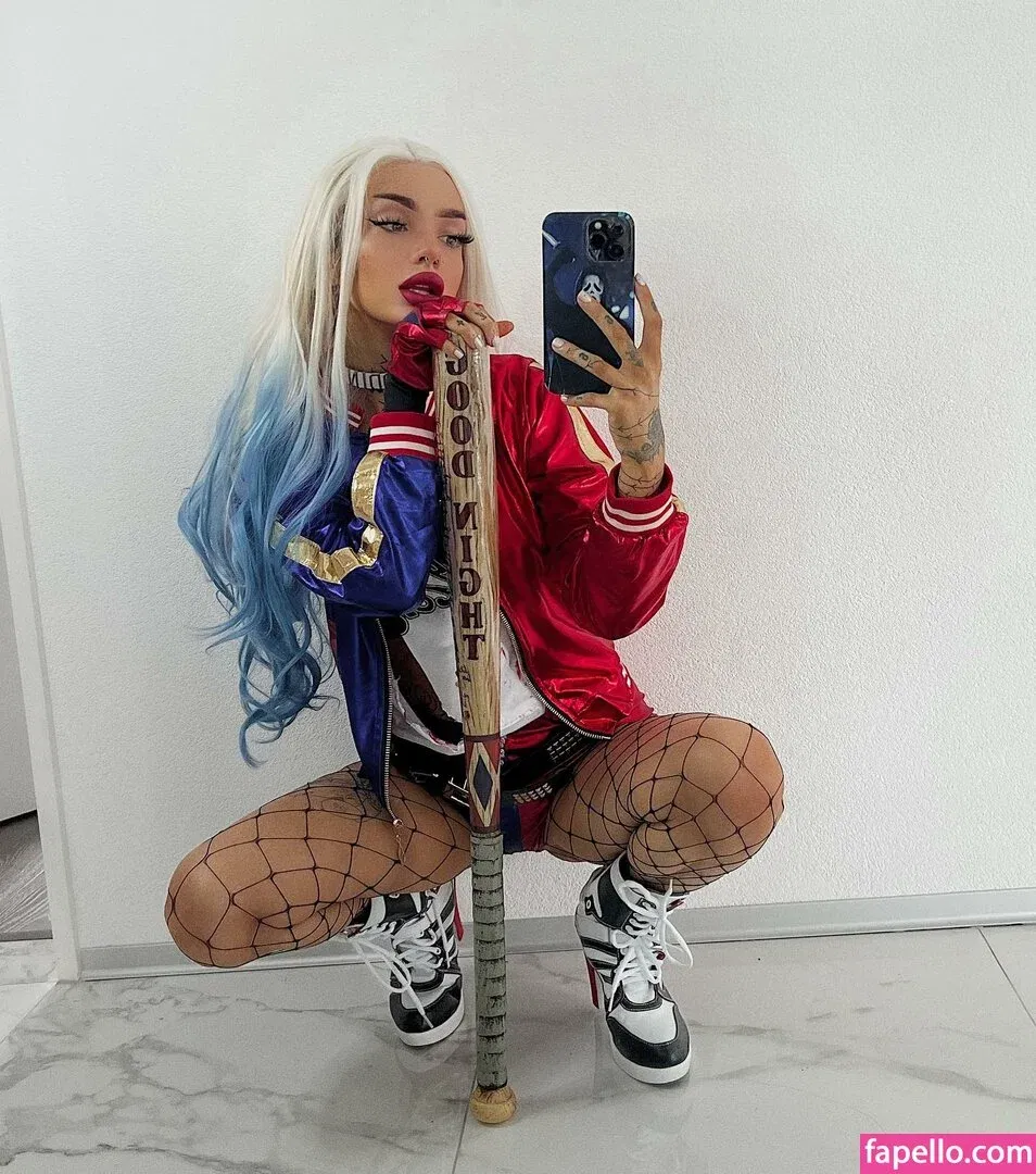 aesthymes Onlyfans Photo Gallery 