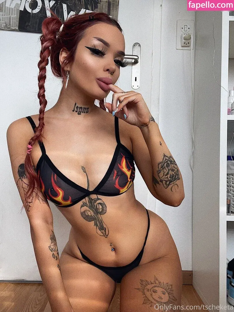 aesthymes Onlyfans Photo Gallery 