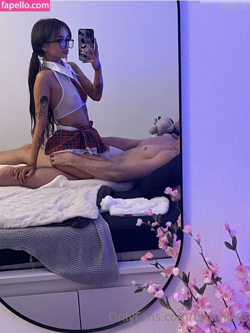 aesthymes Onlyfans Photo Gallery 