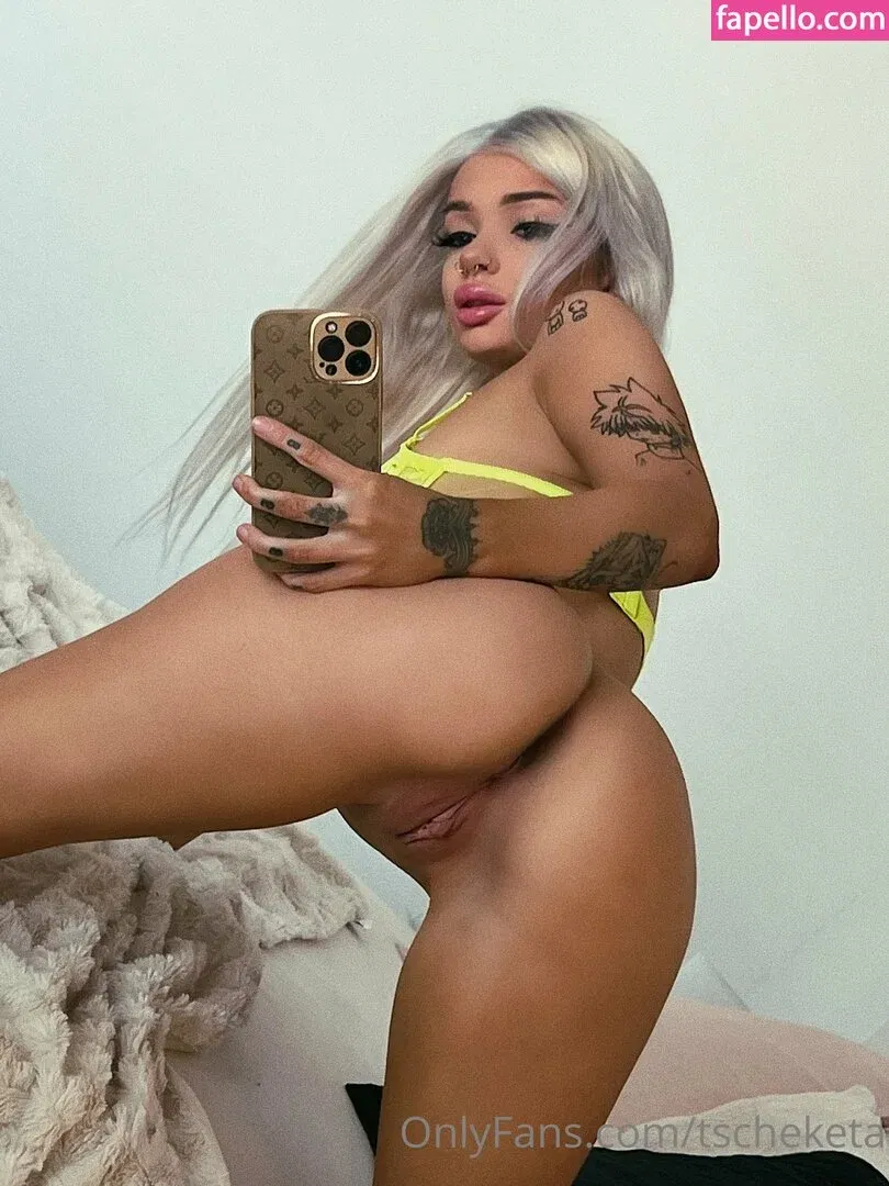 aesthymes Onlyfans Photo Gallery 