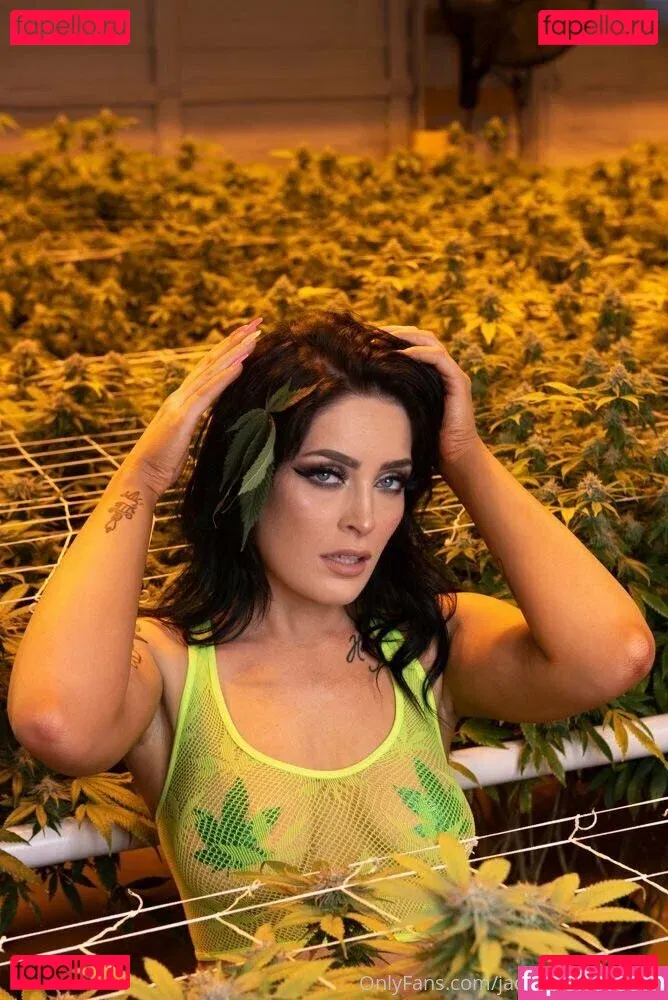 jademoon_official Onlyfans Photo Gallery 