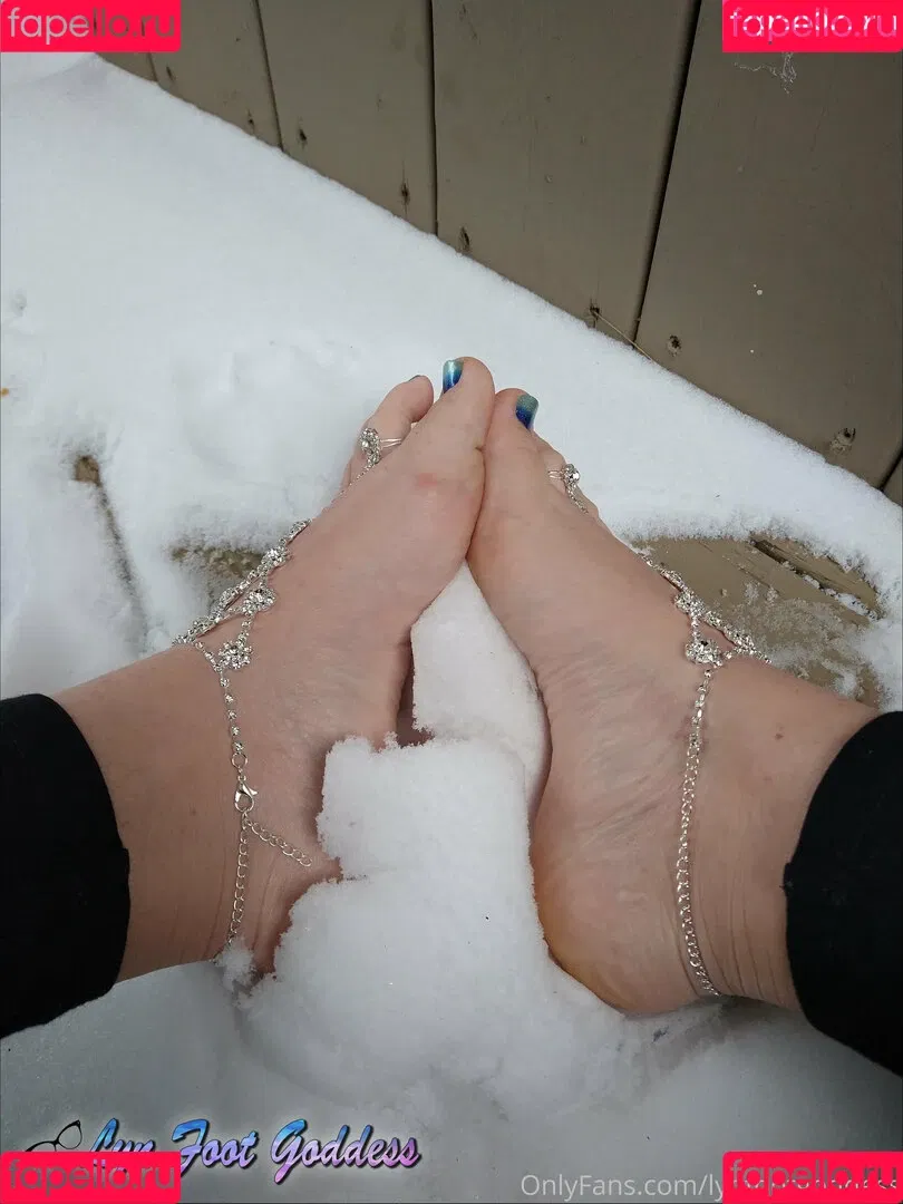 lynfootgoddess Onlyfans Photo Gallery 
