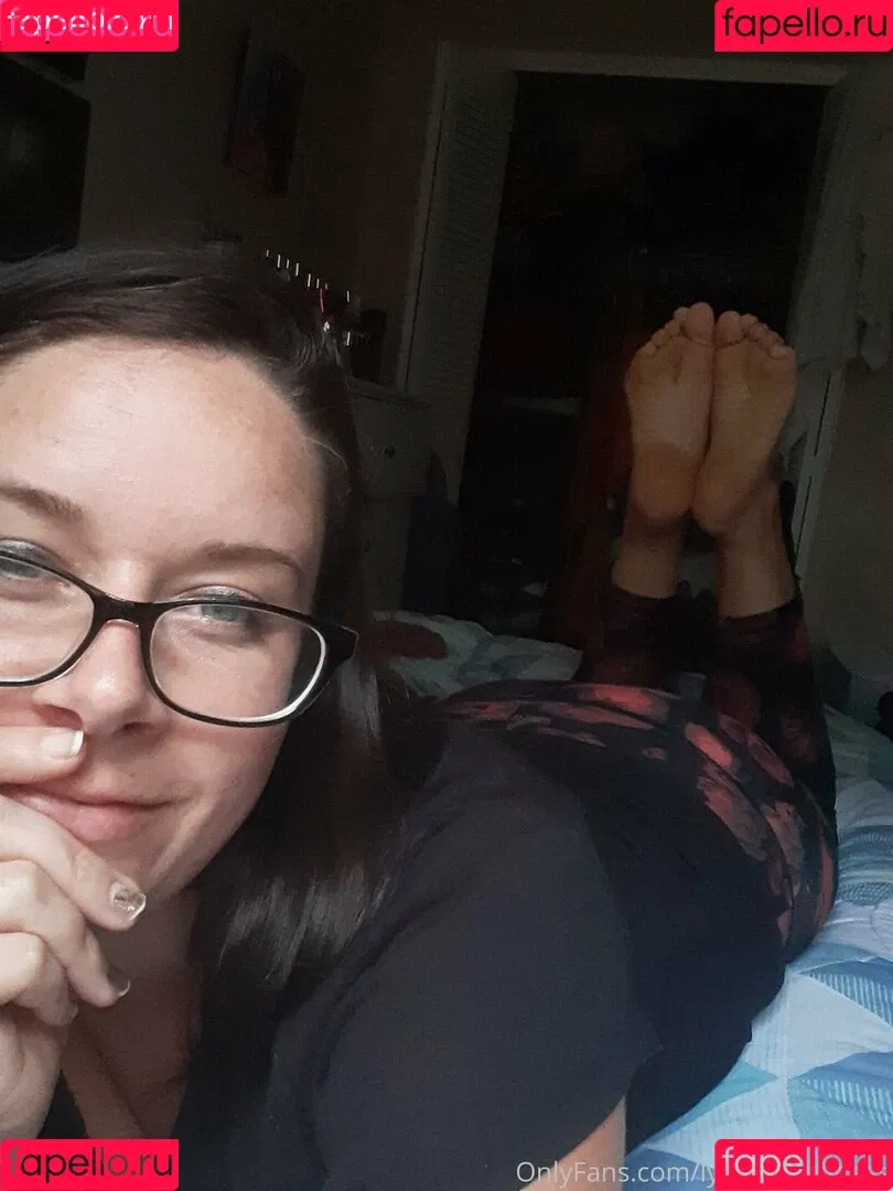 lynfootgoddess Onlyfans Photo Gallery 