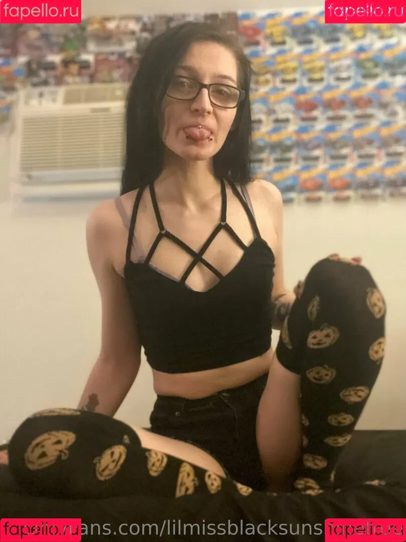 lilmissblacksunshinefree Onlyfans Photo Gallery 