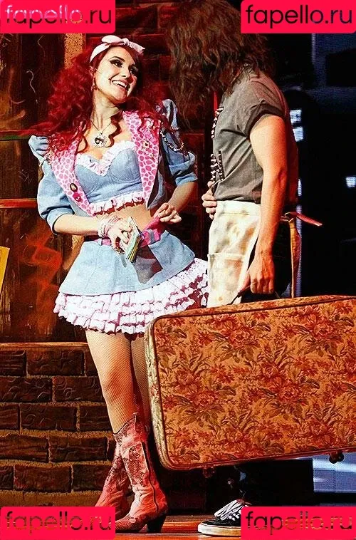 Dulce Maria Onlyfans Photo Gallery 