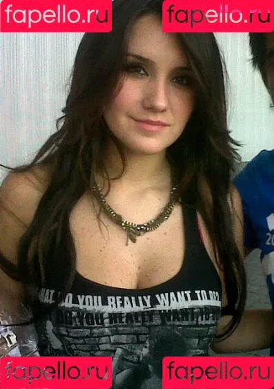 Dulce Maria Onlyfans Photo Gallery 