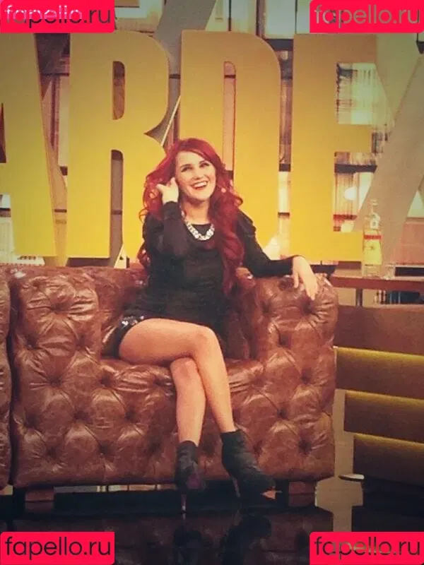 Dulce Maria Onlyfans Photo Gallery 