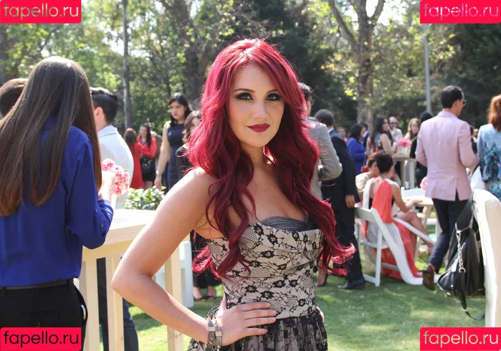 Dulce Maria Onlyfans Photo Gallery 