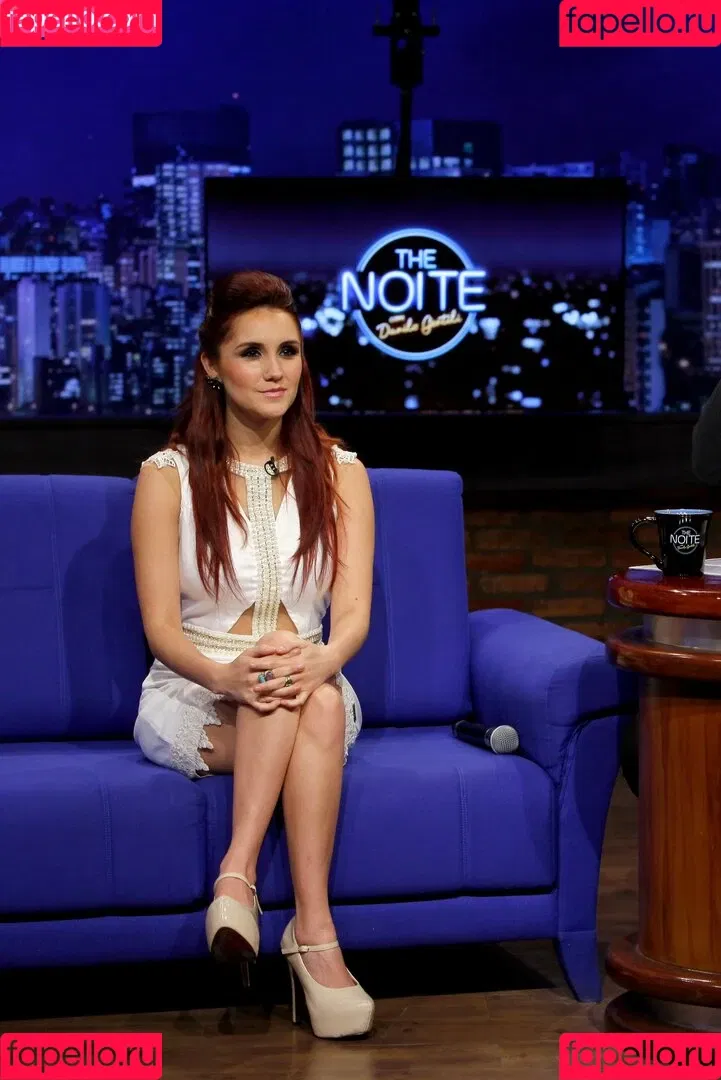 Dulce Maria Onlyfans Photo Gallery 
