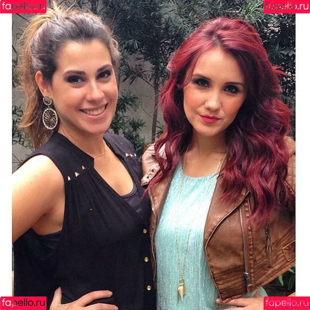 Dulce Maria Onlyfans Photo Gallery 