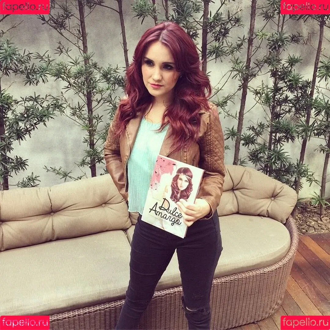Dulce Maria Onlyfans Photo Gallery 