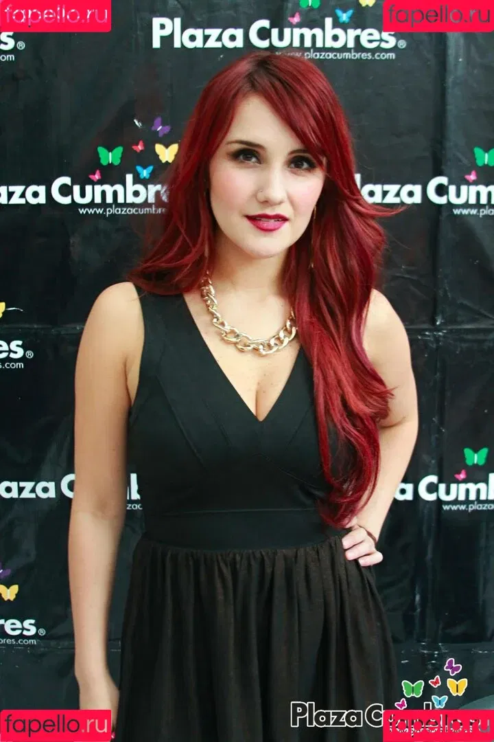 Dulce Maria Onlyfans Photo Gallery 