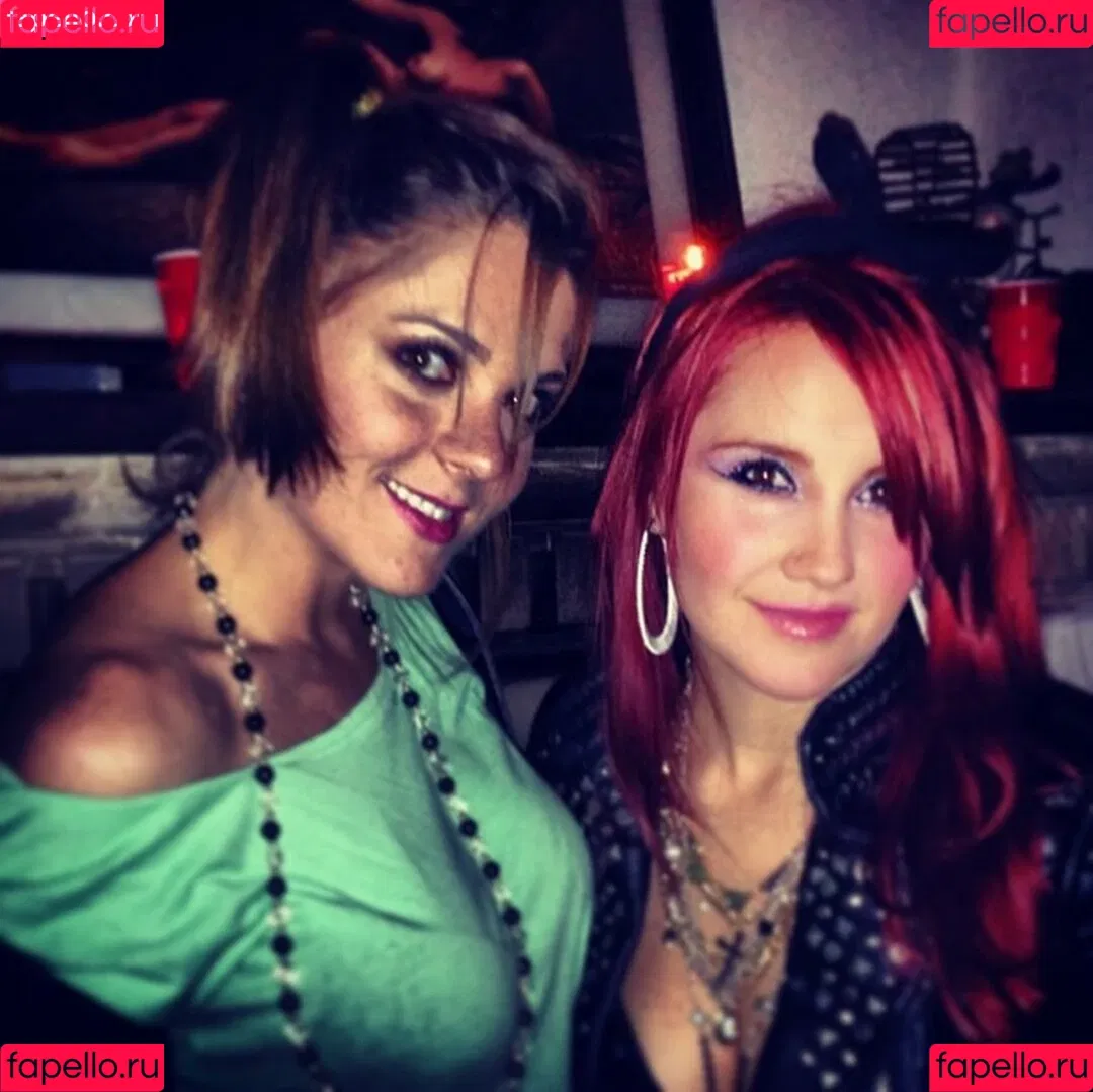 Dulce Maria Onlyfans Photo Gallery 