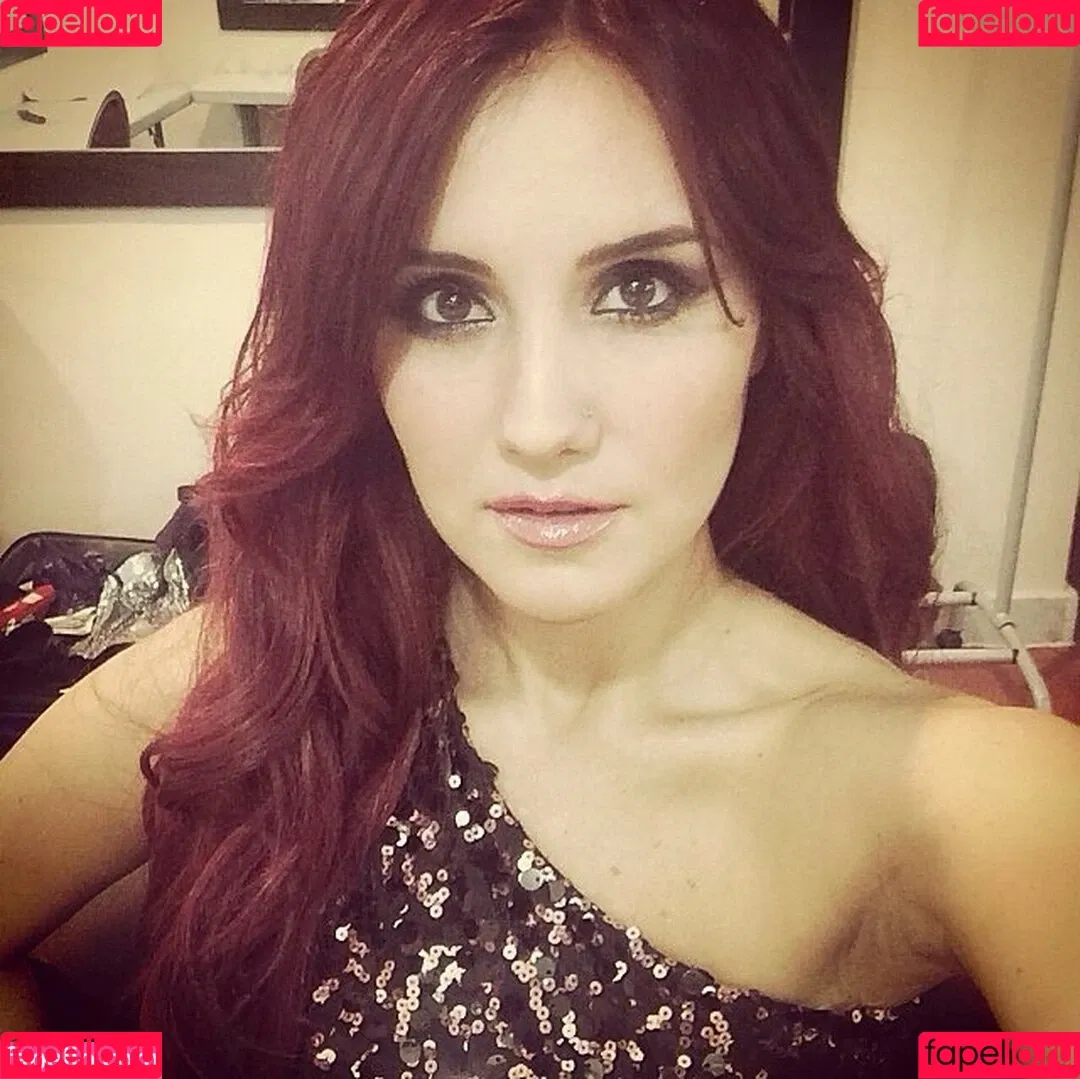 Dulce Maria Onlyfans Photo Gallery 