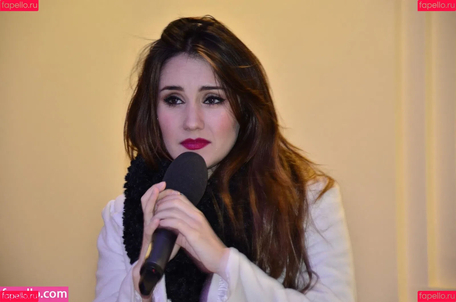 Dulce Maria Onlyfans Photo Gallery 