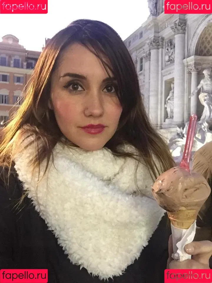 Dulce Maria Onlyfans Photo Gallery 