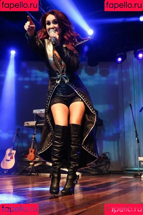 Dulce Maria Onlyfans Photo Gallery 