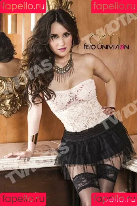 Dulce Maria Onlyfans Photo Gallery 