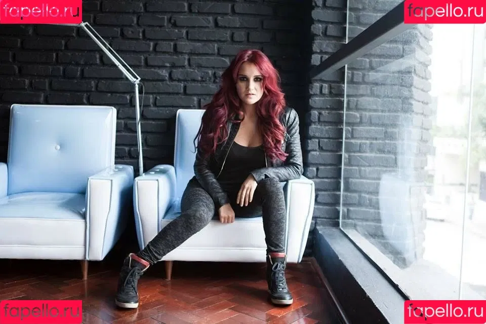 Dulce Maria Onlyfans Photo Gallery 