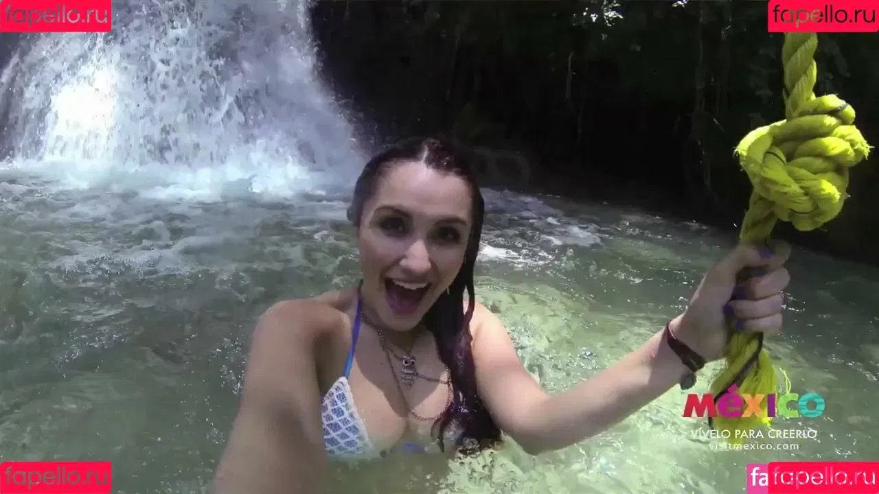 Dulce Maria Onlyfans Photo Gallery 