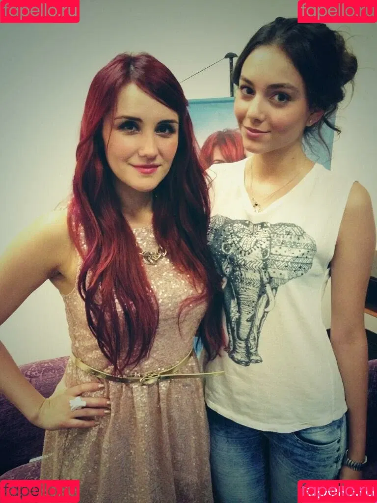 Dulce Maria Onlyfans Photo Gallery 
