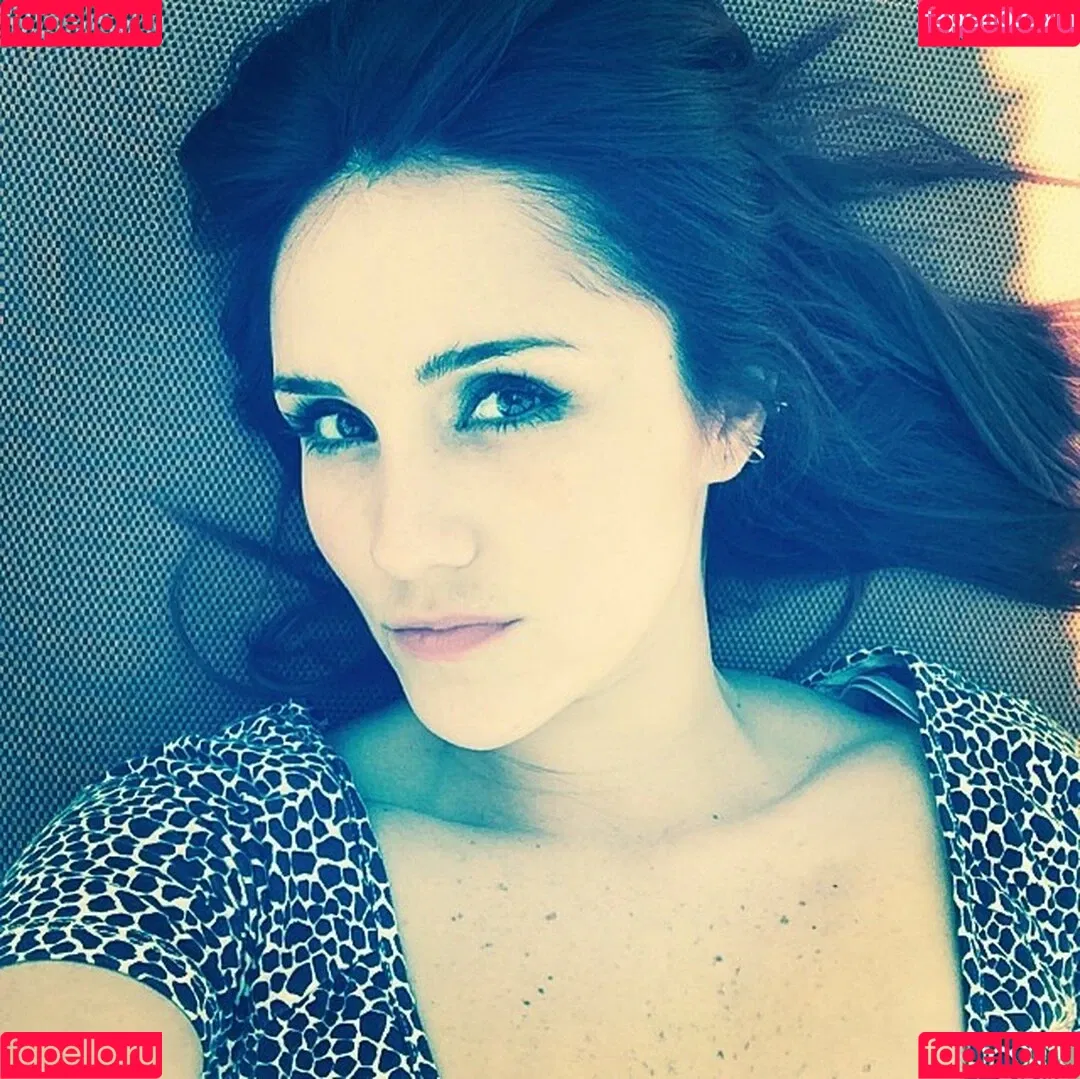 Dulce Maria Onlyfans Photo Gallery 