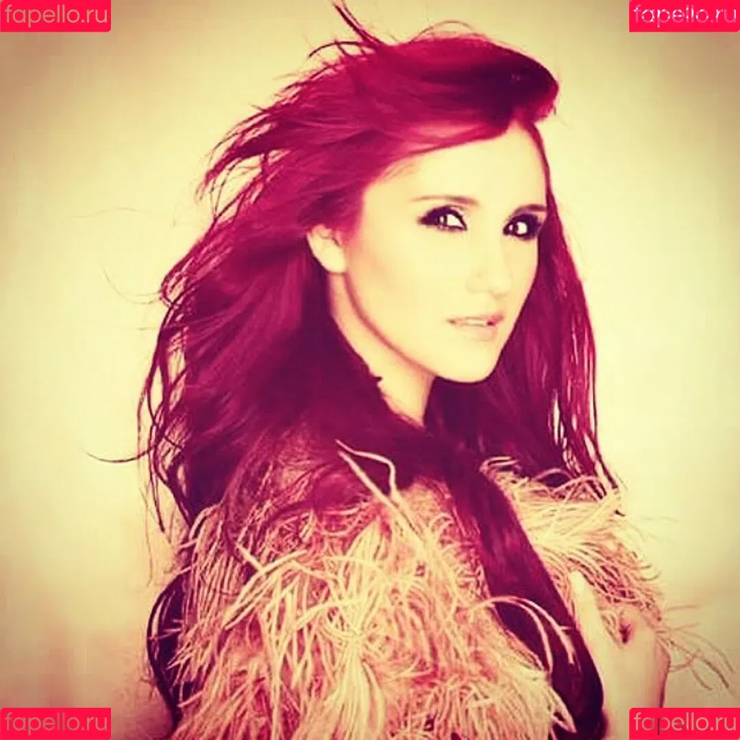Dulce Maria Onlyfans Photo Gallery 