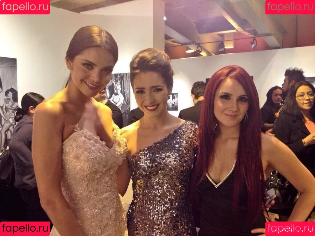 Dulce Maria Onlyfans Photo Gallery 