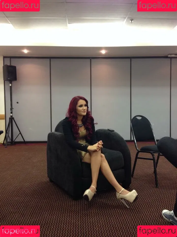 Dulce Maria Onlyfans Photo Gallery 