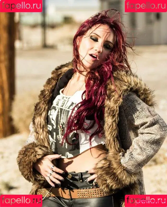 Dulce Maria Onlyfans Photo Gallery 