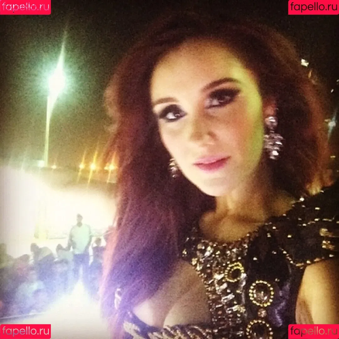 Dulce Maria Onlyfans Photo Gallery 