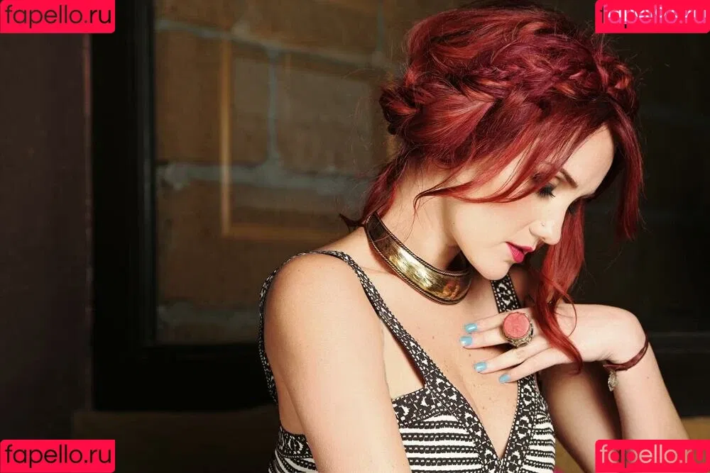 Dulce Maria Onlyfans Photo Gallery 