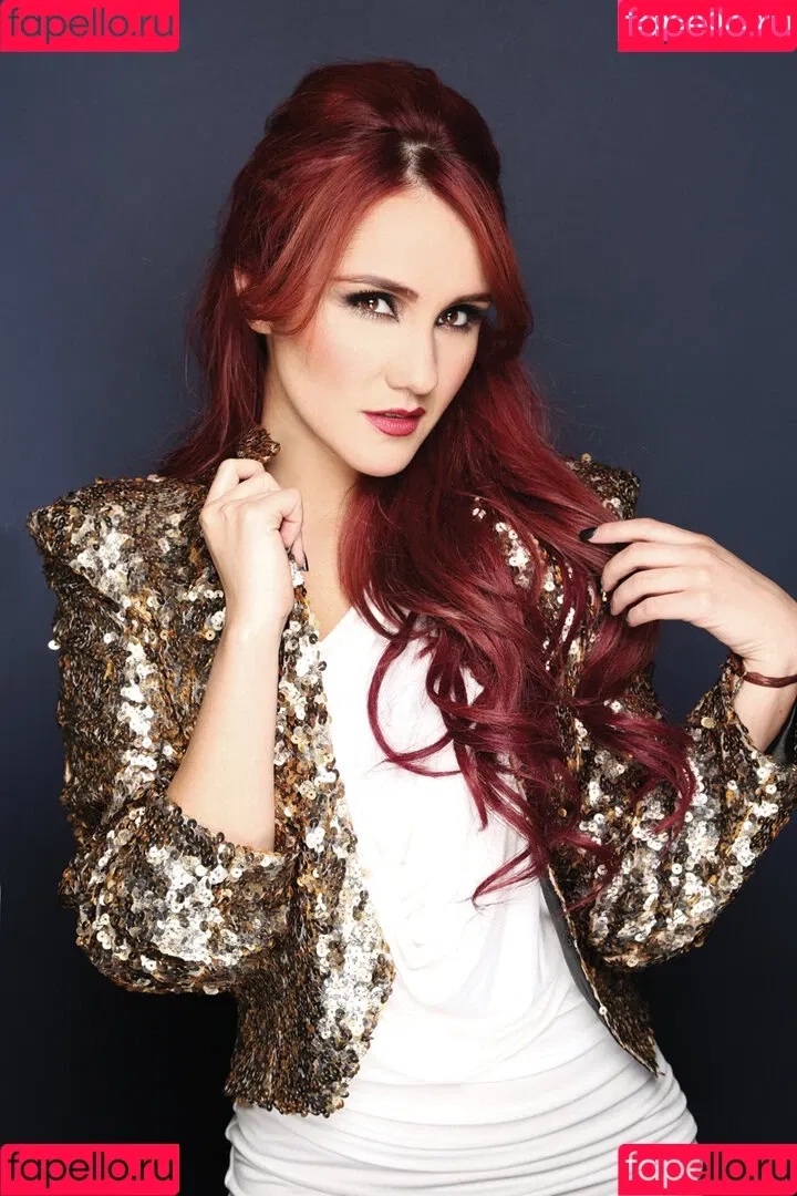 Dulce Maria Onlyfans Photo Gallery 