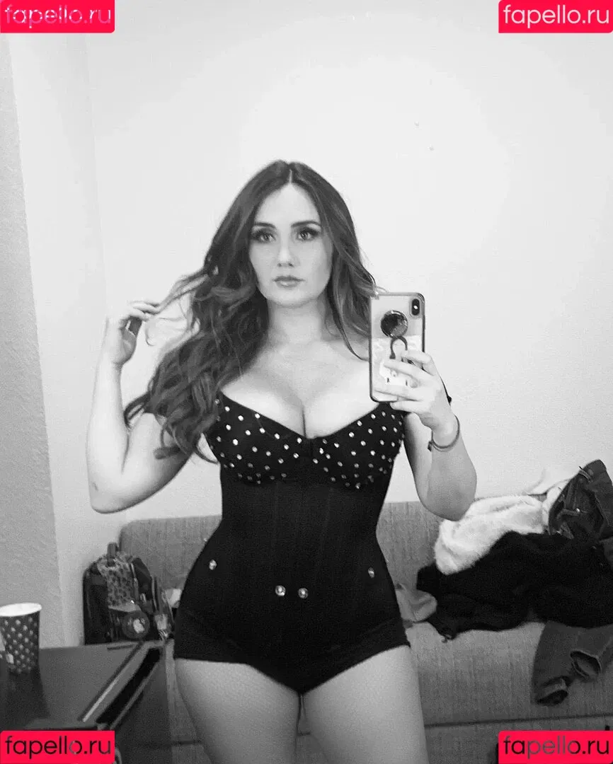 Dulce Maria Onlyfans Photo Gallery 