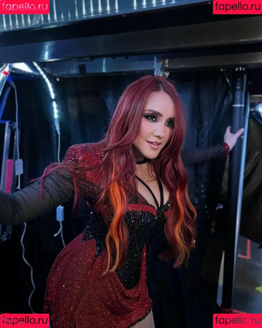 Dulce Maria Onlyfans Photo Gallery 