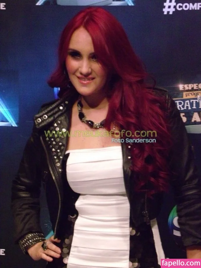 Dulce Maria Onlyfans Photo Gallery 