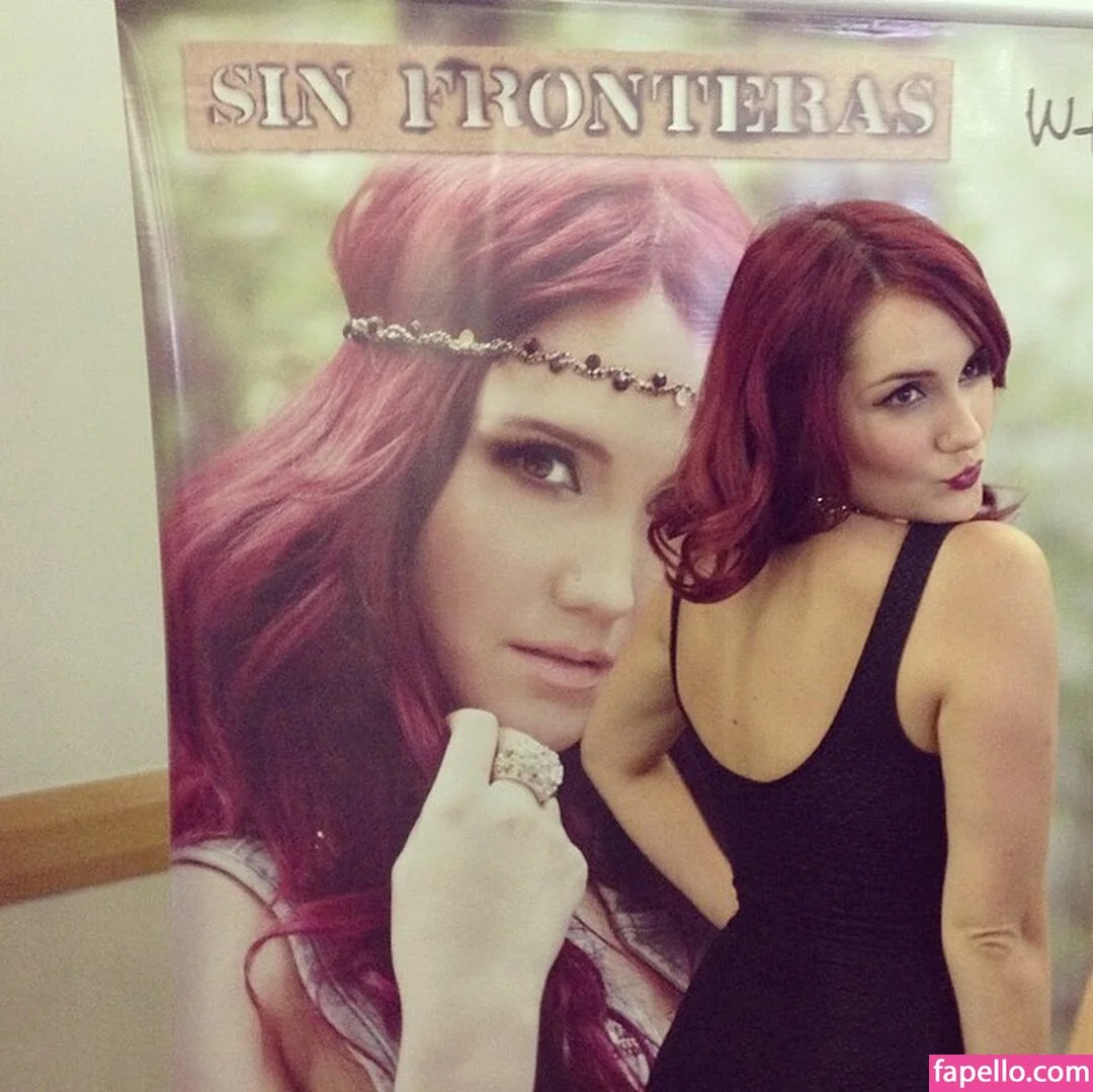 Dulce Maria Onlyfans Photo Gallery 
