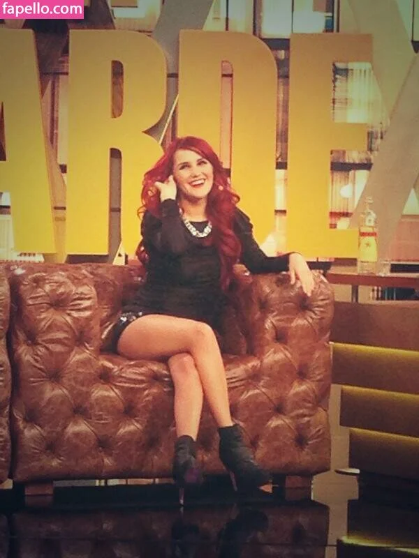 Dulce Maria Onlyfans Photo Gallery 